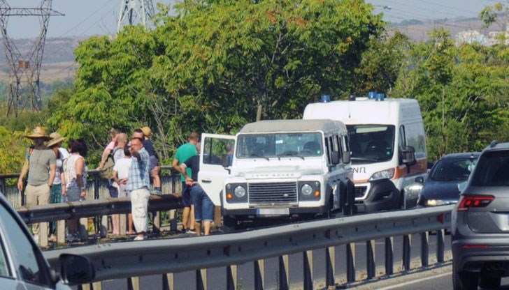 Инцидентът запречи за кратко трафика в посока Созопол