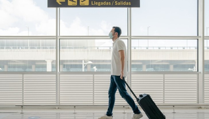 По информация на българското посолство в Мадрид, мярката влиза в сила от 16 август 2021 г. и не важи за пътниците, идващи от Северозападна България