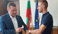 Пенчо Милков към параолимпиеца Християн Стоянов: Русе те приема и подкрепя!