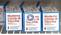 Moderna: С времето защитните свойства на ваксината ни отслабват