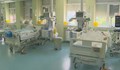 Над 400 души с COVID-19 се лекуват в интензивни отделения