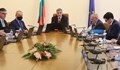 Кабинетът "Янев 2" обсъжда подготовката за вота 2 в 1