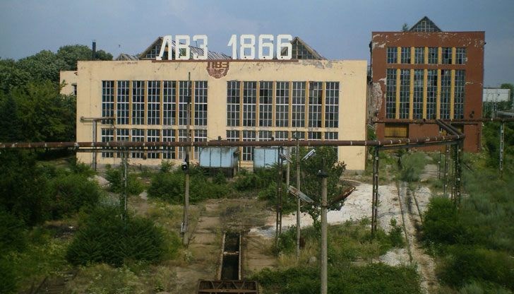 Намеренията на дружеството са да възстанови основни производства на бившия локомотивно-вагонен завод Намеренията на дружеството са да възстанови основни производства на бившия локомотивно-вагонен завод