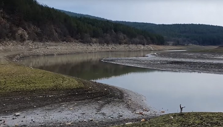 Критично финансово състояние и пълна безстопанственост Критично финансово състояние и пълна безстопанственост