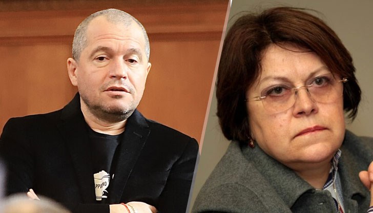 По-рано днес Тошко Йорданов от ИТН обвини Дончева, че се опитвала да внесе разцепление в групата и е предлагала подкупи за половин милион По-рано днес Тошко Йорданов от ИТН обвини Дончева, че се опитвала да внесе разцепление в групата и е предлагала подкупи за половин милион