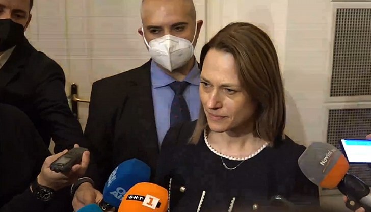 Името му нашумя през 2020 г., когато е получил условна присъда за телефонна заплаха