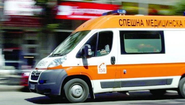 Мъжът е бил откаран спешно в русенската болница „Канев“