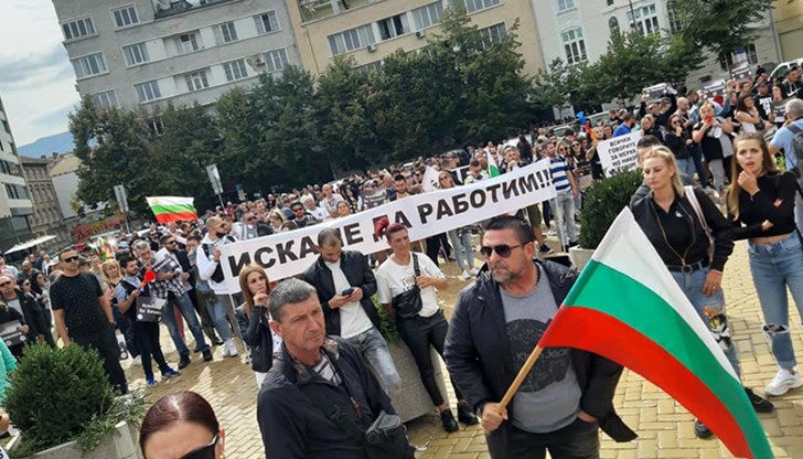 Ясно е чий е интереса от блокиране на пътищата и протести по площадите