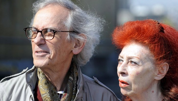 Румънецът Евгени Йонеско и руските танцьори Баришников и Нуриев също избраха "свободата", но не се отказаха от произхода си и продължиха да говорят на родните си езици