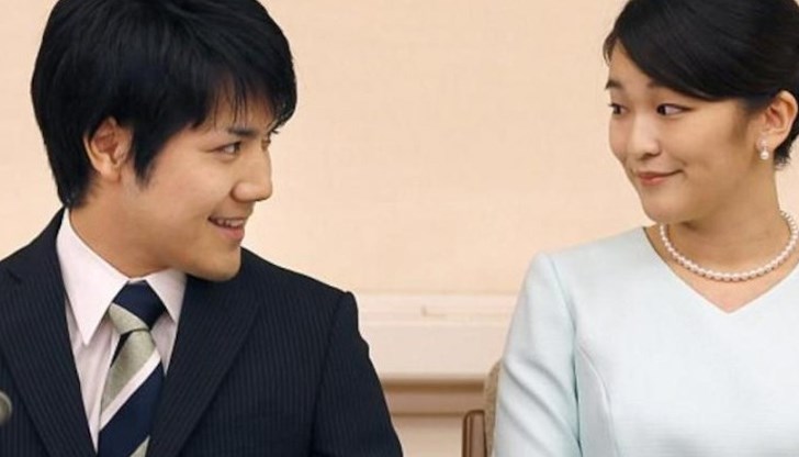 Точната сума не е известна, но според съобщения в медиите тя може да надхвърли 137 милиона йени