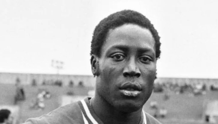 Френският футболист Жан-Пиер Адамс, който от 39 години беше в кома, почина