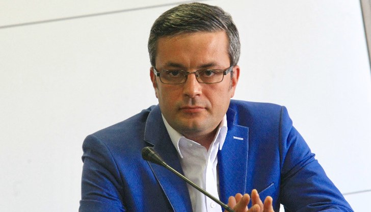 Сред разглежданите от ГЕРБ-СДС кандидати за президент няма име на жена