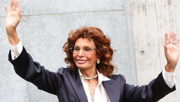 София Лорен е не просто красавица, тя е и мъдра дама, преживяла много, научила много и доказала що е то истинска жена