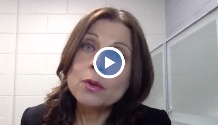 По улиците имаше чанти, обувки, допълва журналистът