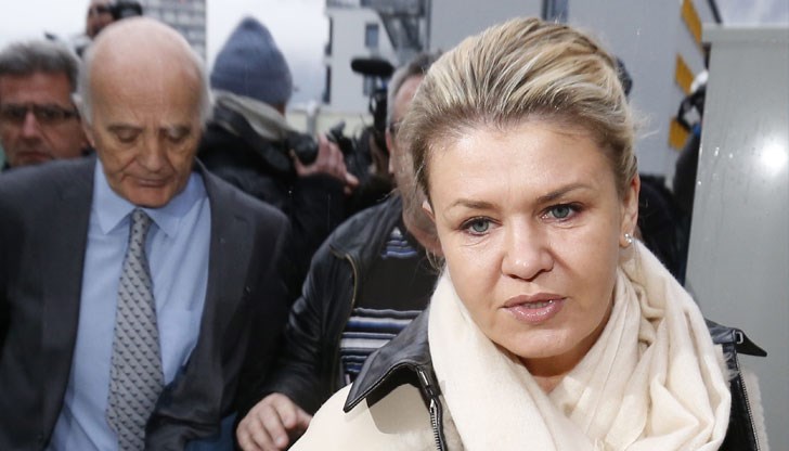 Корина Шумахер внесе малко яснота около състоянието на седемкратния световен шампион във Формула 1 Корина Шумахер внесе малко яснота около състоянието на седемкратния световен шампион във Формула 1