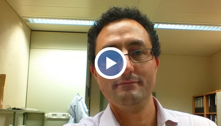 Според него със захлаждането на времето през октомври и ноември броят на заразените с коронавирус ще се увеличи