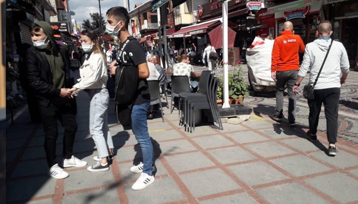 Пет литра олио е малко над 11 лева