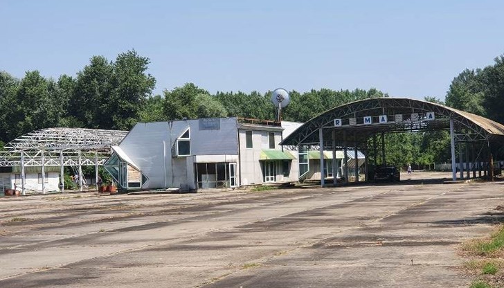 Целта е да се направи цялостна рехабилитация на постройките и прилежащата инфраструктура