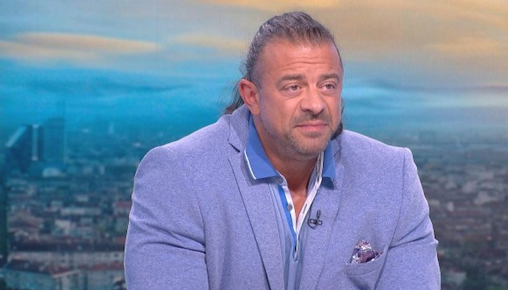 "Спираме с протестите или когато се изготвят икономически бизнеси, които бизнесът да приеме, или при отмяна на заповедта“, заяви Алибегов "Спираме с протестите или когато се изготвят икономически бизнеси, които бизнесът да приеме, или при отмяна на заповедта“, заяви Алибегов