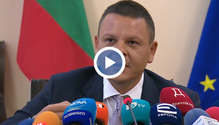 На негово място е назначен  к.д.п. Венцислав Иванов