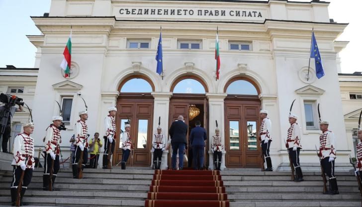 Мейл-убиецът – колкото и да е асоциален - е наясно с всичко с държавата, така излиза Мейл-убиецът – колкото и да е асоциален - е наясно с всичко с държавата, така излиза