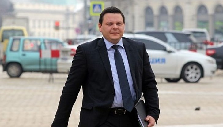 Това разпореди със заповед министърът на транспорта и съобщенията  Христо Алексиев