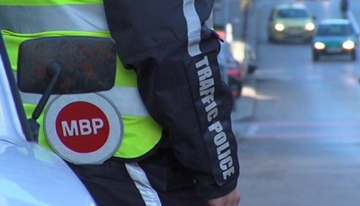 Акцията на "Пътна полиция" за контрол на скоростта продължава в цялата страна и по време на почивните дни