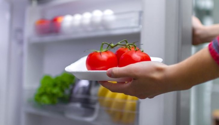 Учените съветват да съхраняваме доматите на тезгяха или някъде на сянка – те не се развалят бързо