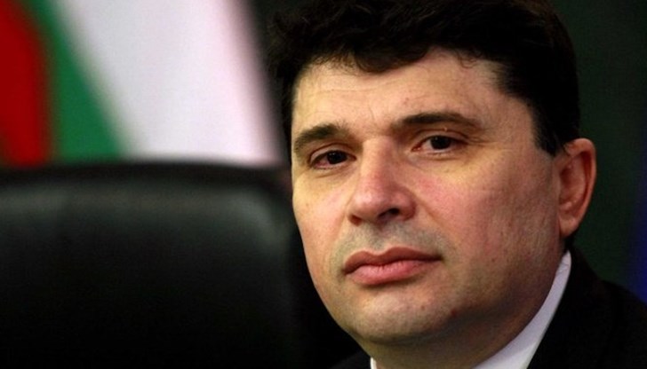 Цветан Китов ще бъде освободен заради накърняване на престижа на агенцията
