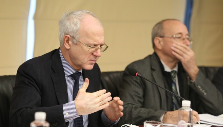 Цените на електроенергията са от порядъка на 250-300 лева за мегаватчас, трайно установени, при това не само в България, а в цяла Европа Цените на електроенергията са от порядъка на 250-300 лева за мегаватчас, трайно установени, при това не само в България, а в цяла Европа