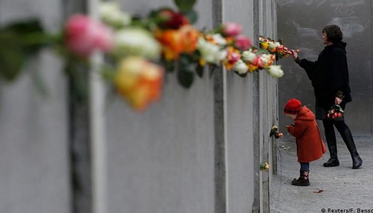 Когато двете Германии се обединиха Когато двете Германии се обединиха