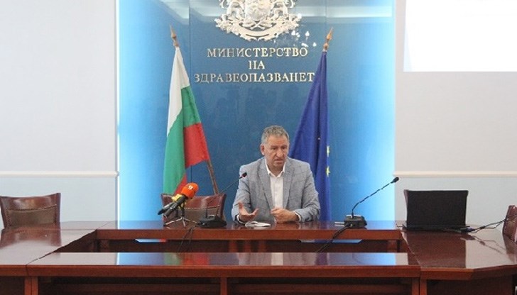 Загубите от неприсъственото обучение се оказаха непропорционално високи, уточни здравният министър Загубите от неприсъственото обучение се оказаха непропорционално високи, уточни здравният министър