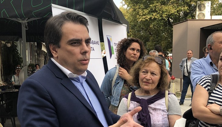 Осем милиарда лева се крадат на година, а с тези пари биха могли да се направят 40 тунела под Шипка Осем милиарда лева се крадат на година, а с тези пари биха могли да се направят 40 тунела под Шипка