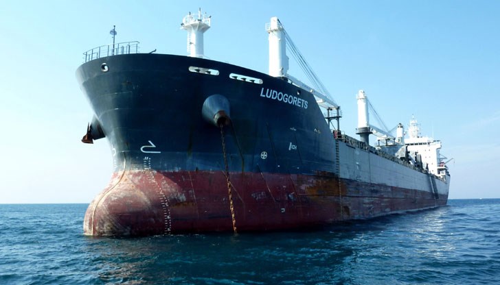 Мъжът е загинал след падане от около 14 метра височина