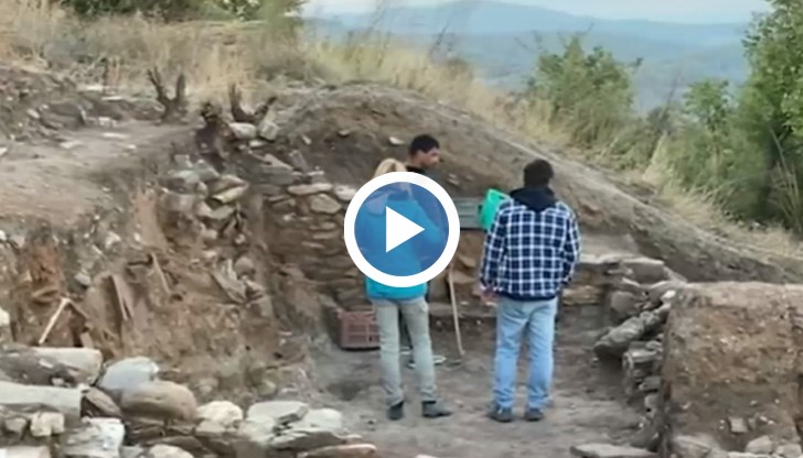 В района се открояват множество исторически пластове