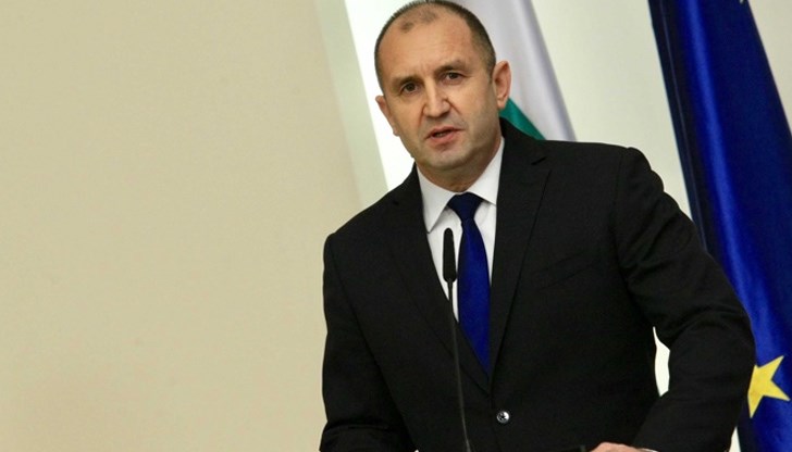 Президентът коментира новата заповед за ограничителните мерки и добави, че самият той се е ваксинирал