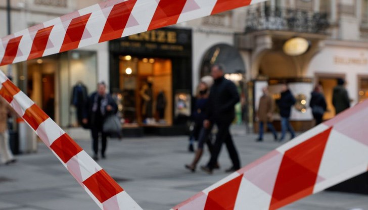 Ковид мерките остават в сила до края на годината