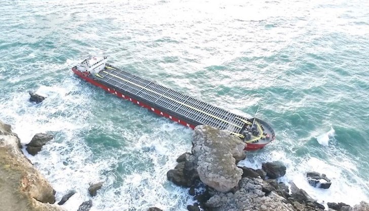 Следователите имат съмнения за унищожаване или манипулиране на част от документацията на кораба Следователите имат съмнения за унищожаване или манипулиране на част от документацията на кораба