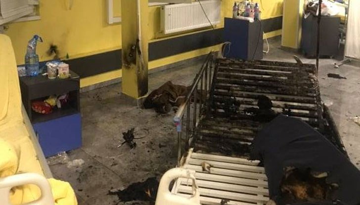 Пламъците са обхванали една от стаите на Ковид отделението на болницата