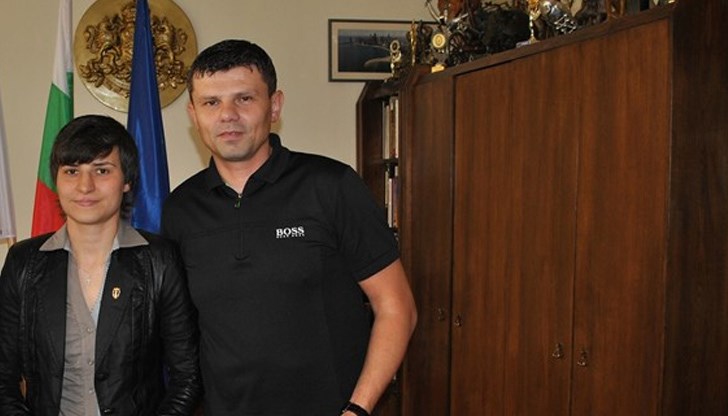 Павел Сяров бе дългогодишен треньор на Стойка Петрова