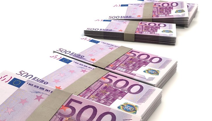 Те са били в куфарите на двама граждани от Камерун Те са били в куфарите на двама граждани от Камерун