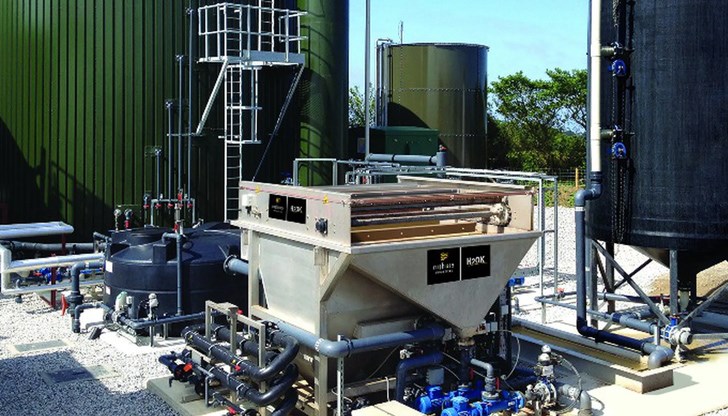 Съоръжението за над 27,8 млн. лева с ДДС ще се намира по пътя за Николово до регионалното депо за отпадъци и ще преработва и боклука на общините Ветово, Иваново, Сливо поле и Тутракан Съоръжението за над 27,8 млн. лева с ДДС ще се намира по пътя за Николово до регионалното депо за отпадъци и ще преработва и боклука на общините Ветово, Иваново, Сливо поле и Тутракан