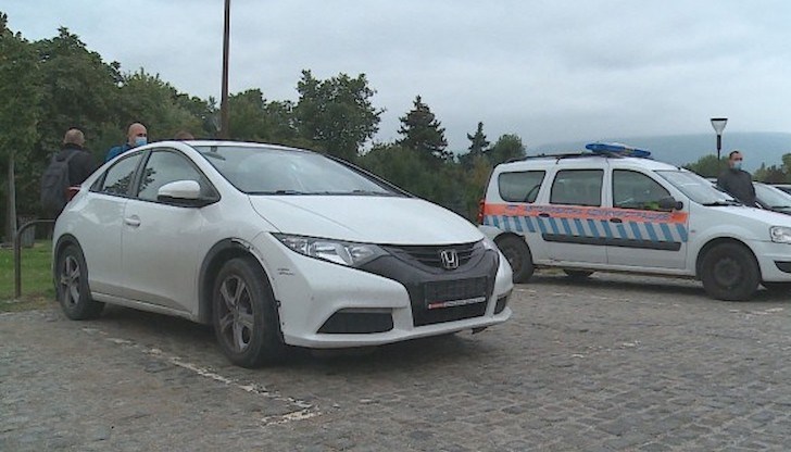 Проверките са свързани с онлайн платформа, през която се поръчват автомобили за превоз