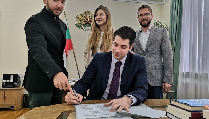 Българският План за възстановяване и устойчивост представлява програма за дългосрочни инвестиционни проекти и реформи, които да направят българската икономика по-силна и по-конкурентноспособна, да й дадат тласък, да повишат благосъстоянието на гражданите