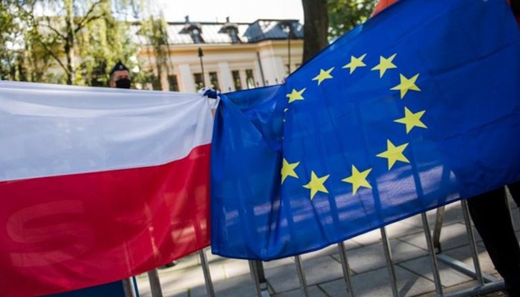 Пазителите на полската конституция смятат, че Европейският съд превишава правата си, отнасящи се до назначаването на съдии и до полското правосъдие по принцип