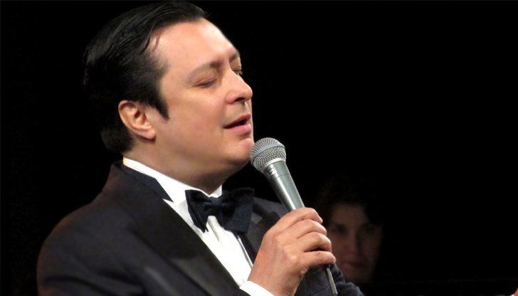 Билети за концерта на Васил Петров SymphoNY way на 2 Ноември (вторник) от касата на билетен център на Русенски университет Билети за концерта на Васил Петров SymphoNY way на 2 Ноември (вторник) от касата на билетен център на Русенски университет