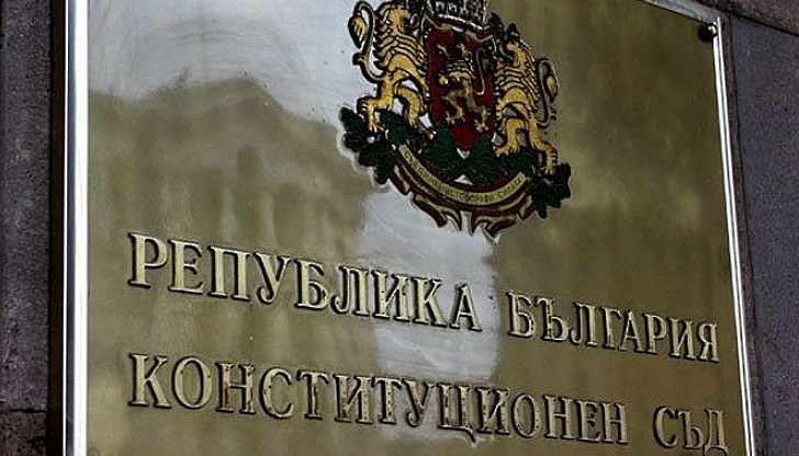 "Такива като мен ще бъдат гонени и арестувани, тъй като не се вписваме в "българската народностна, духовна и културна традиция", пише професор Дайнов "Такива като мен ще бъдат гонени и арестувани, тъй като не се вписваме в "българската народностна, духовна и културна традиция", пише професор Дайнов