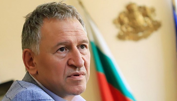 Искаме Президентът Радев да послуша нашият призив за оставка на здравния министър Кацаров, се казва в петицията