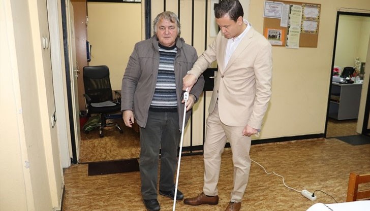 Пред какви трудности се изправят хората с нарушение зрение