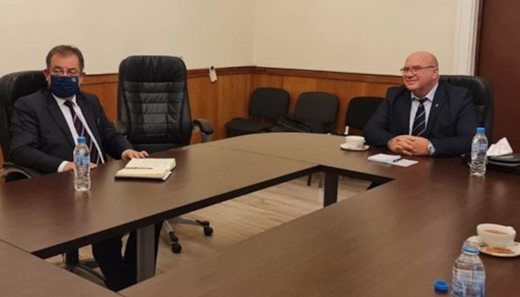 Заместник-кметът на Русе Енчо Енчев присъства днес на работна среща в Министерството на земеделието Заместник-кметът на Русе Енчо Енчев присъства днес на работна среща в Министерството на земеделието